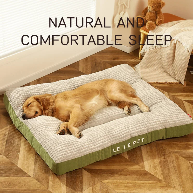 Warm and Cozy Bed for Pets with Soft Fleece Sleeping Technology