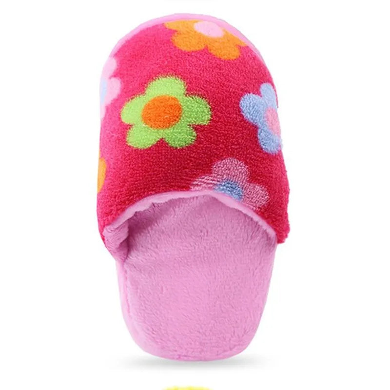 Slipper-Shaped Chew Toy For Fun - Soft and Resistant